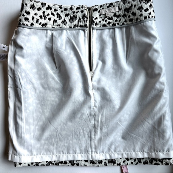 LOFT Black & White Animal Print Mini Skirt Size Small (P) - Picture 9 of 12